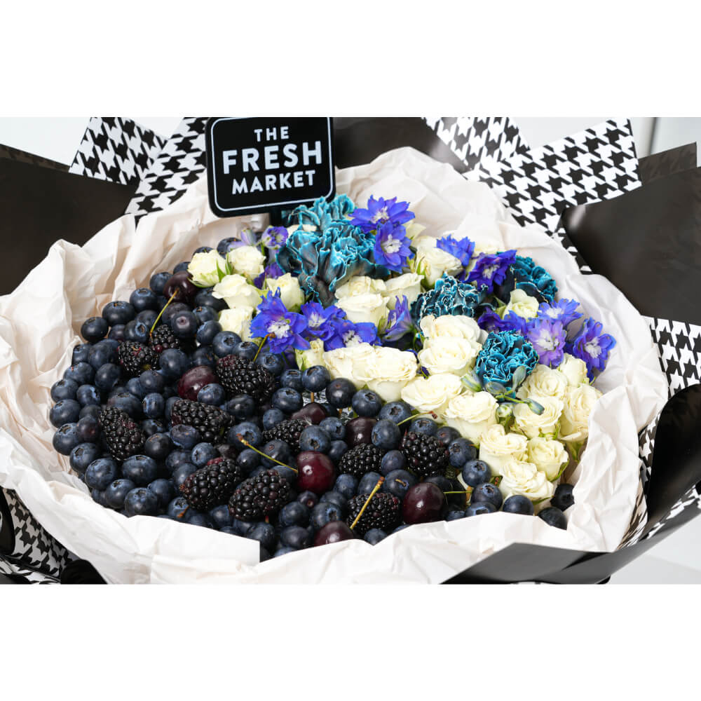 premium-celebration-spirit-4-fruits-bouquet-blue-3000157133580