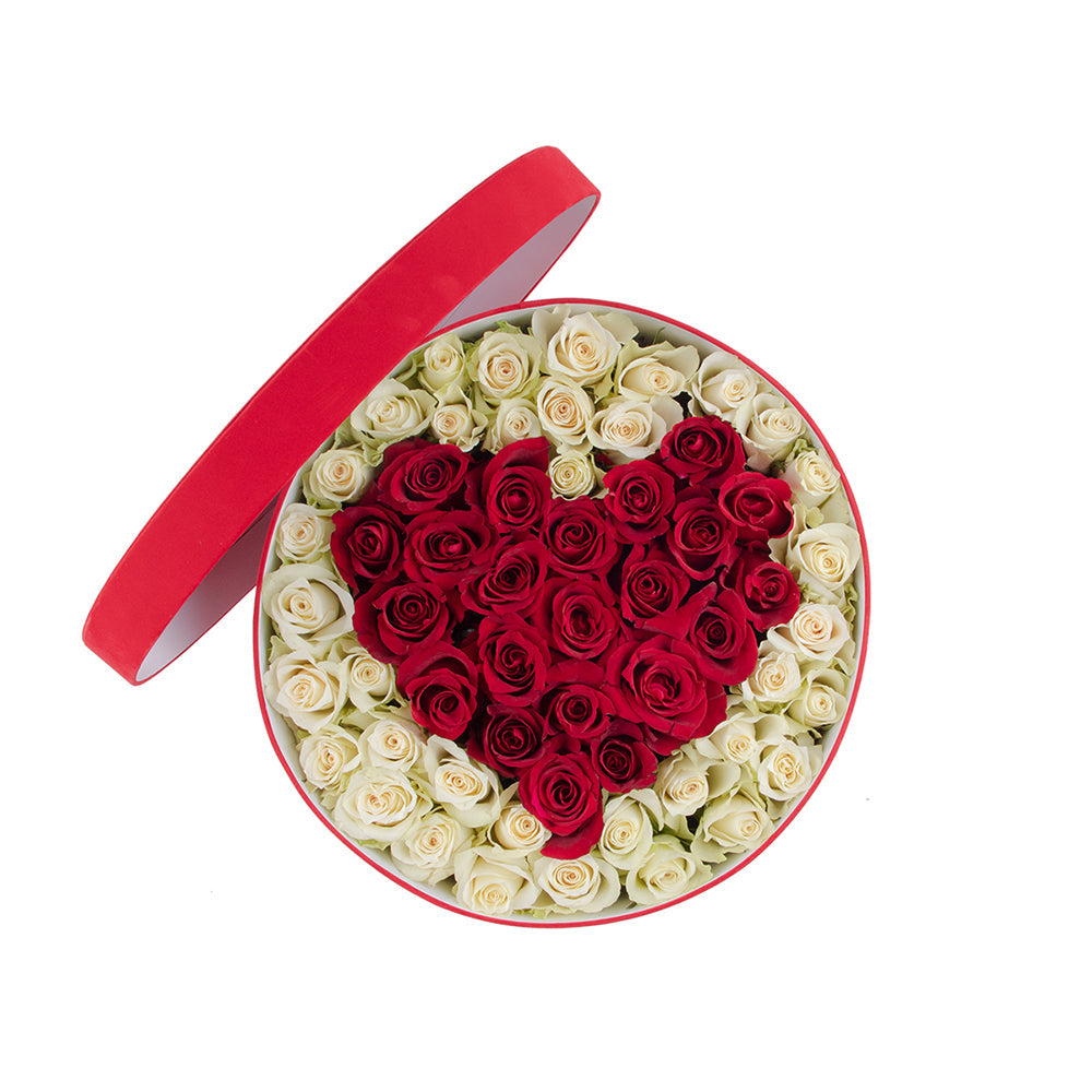 Red Velvet 999 Flower Box