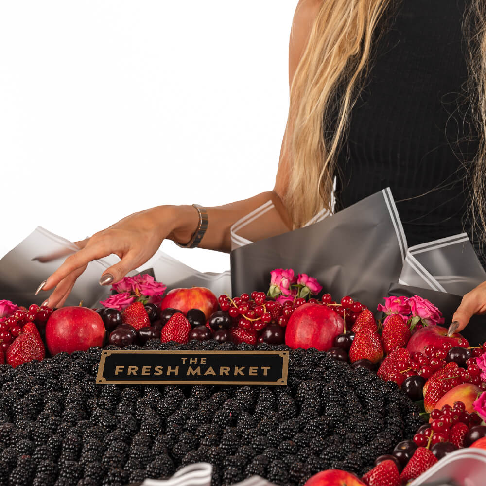 valentine-s-for-everyone-fruit-bouquet-3000157246402