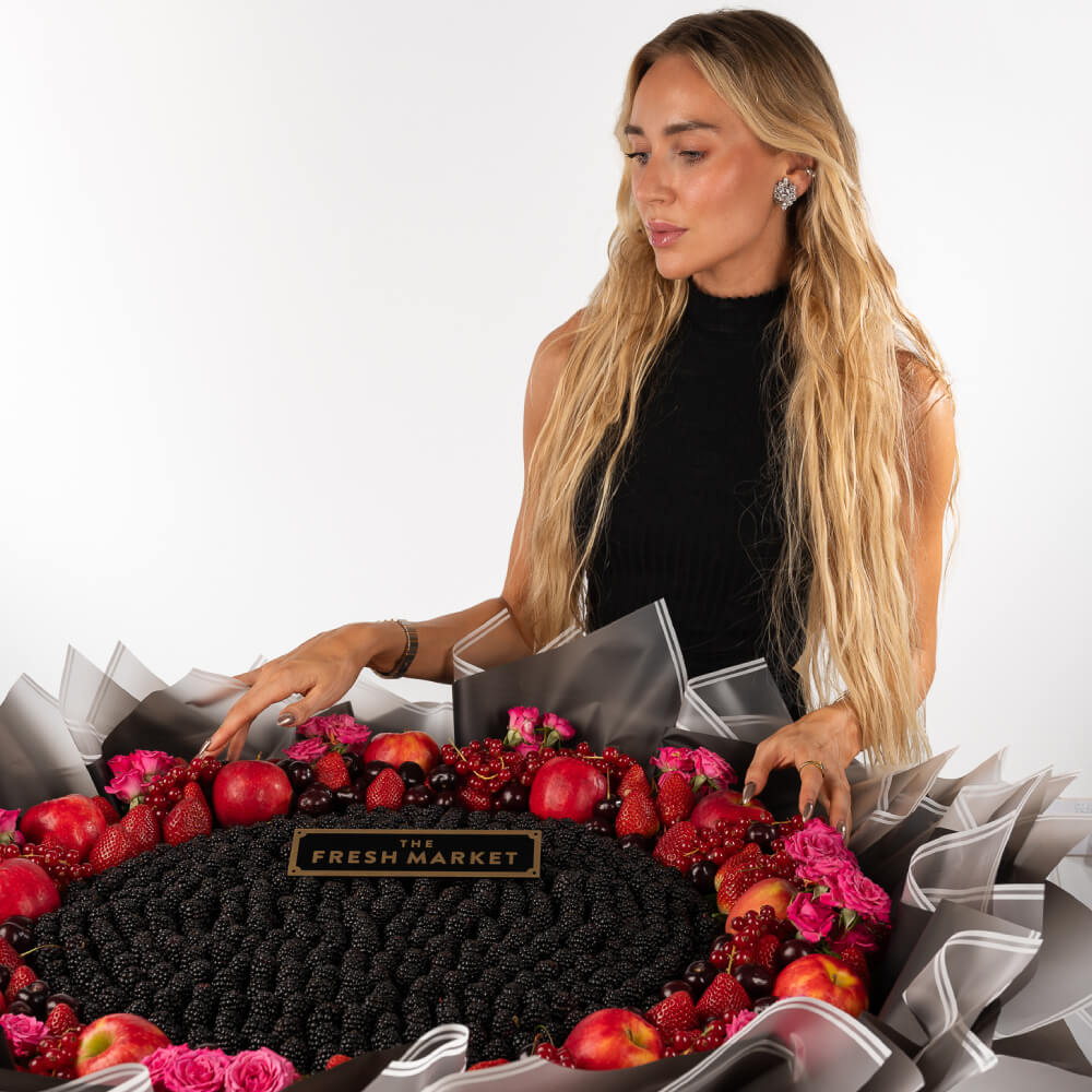 valentine-s-for-everyone-fruit-bouquet-3000157246402