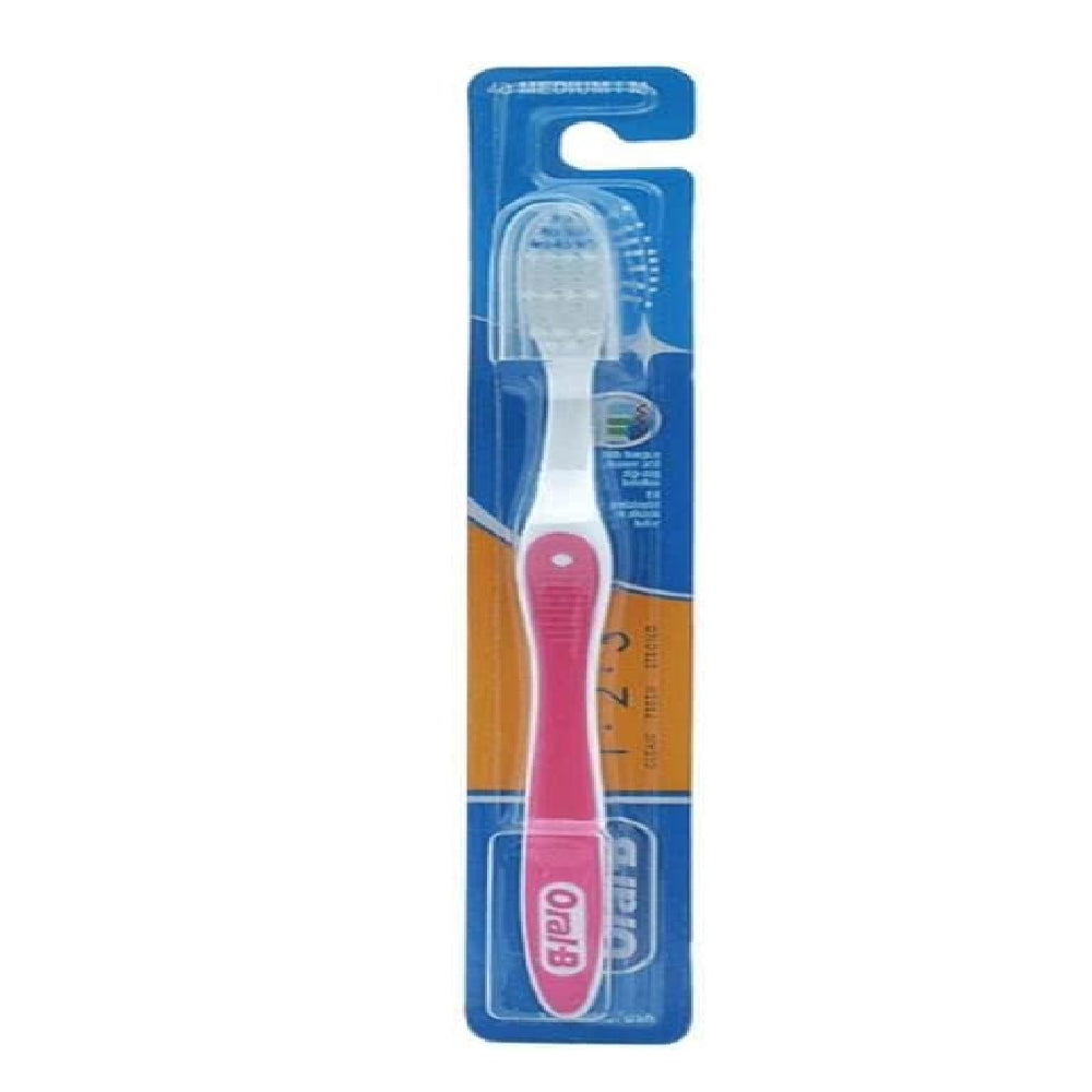 Oral B  123 Medium Brush