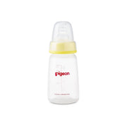 Pigeon Plastic Feeding Bottle 120ml (White)