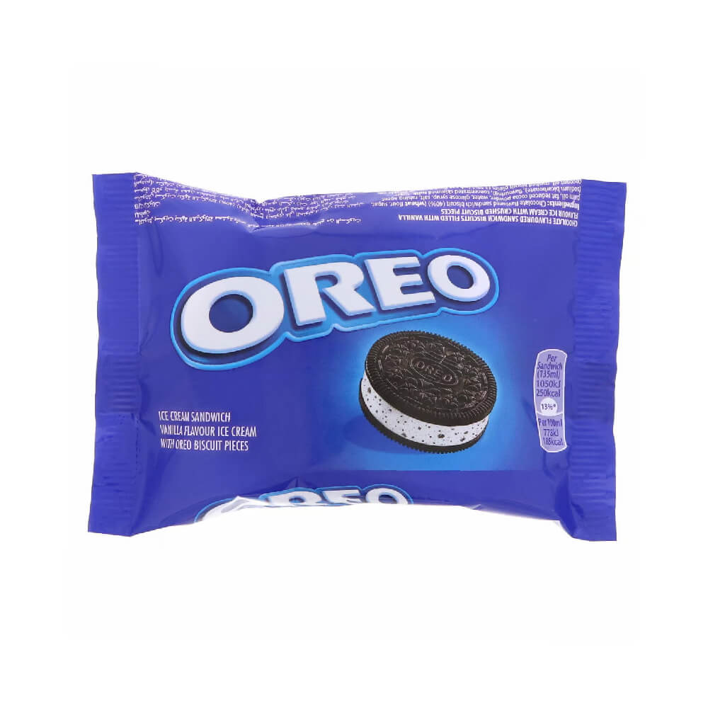 Oreo Vanilla Ice Cream Sandwich with Cookies Pieces 135Ml
